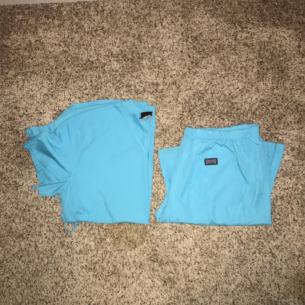 Cherokee scrub uniform